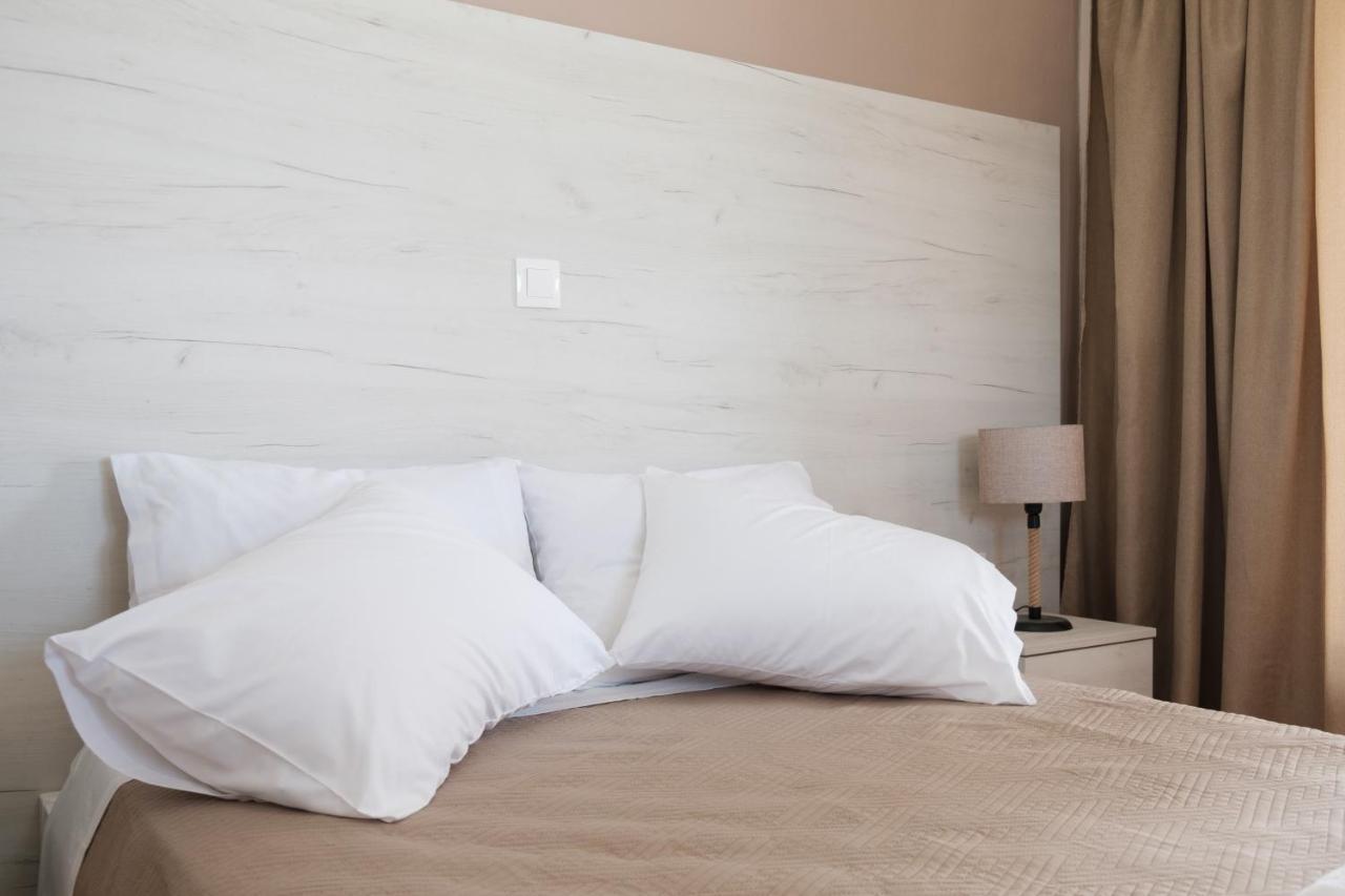 Astrakeri Sea Side Hill Apartment Ngoại thất bức ảnh