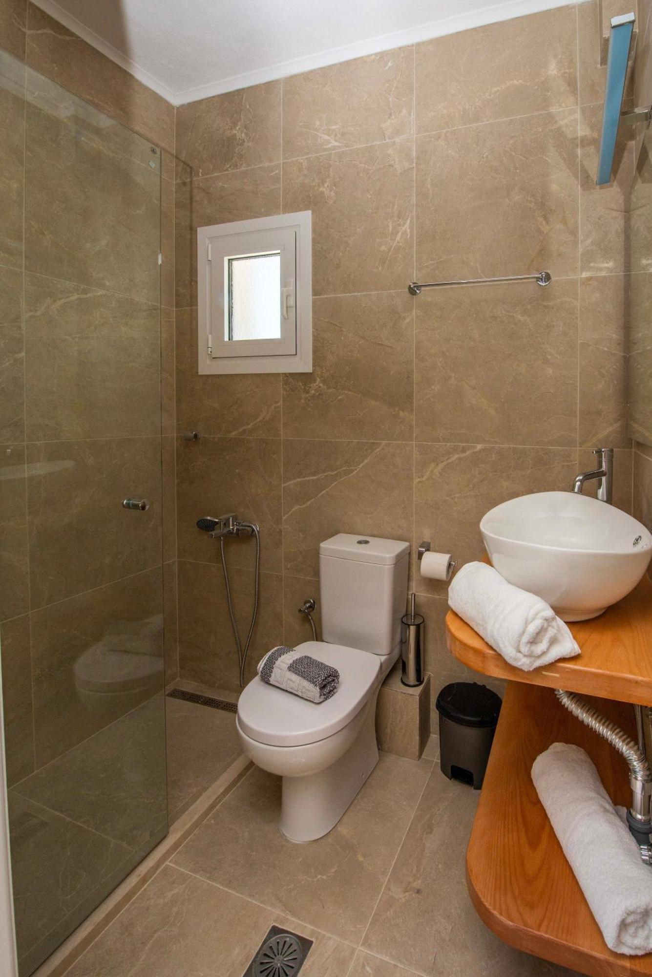 Astrakeri Sea Side Hill Apartment Ngoại thất bức ảnh