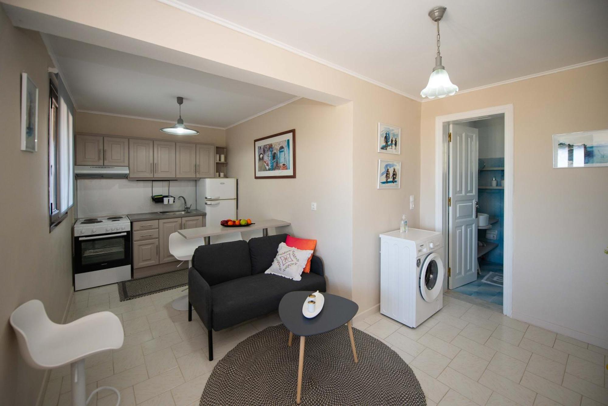 Astrakeri Sea Side Hill Apartment Ngoại thất bức ảnh