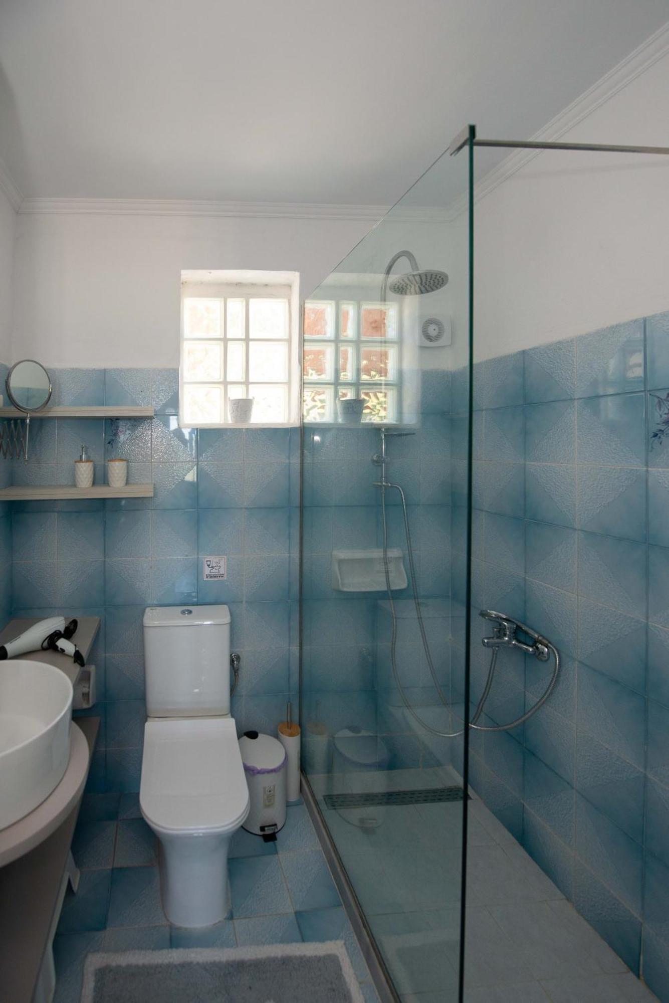 Astrakeri Sea Side Hill Apartment Ngoại thất bức ảnh