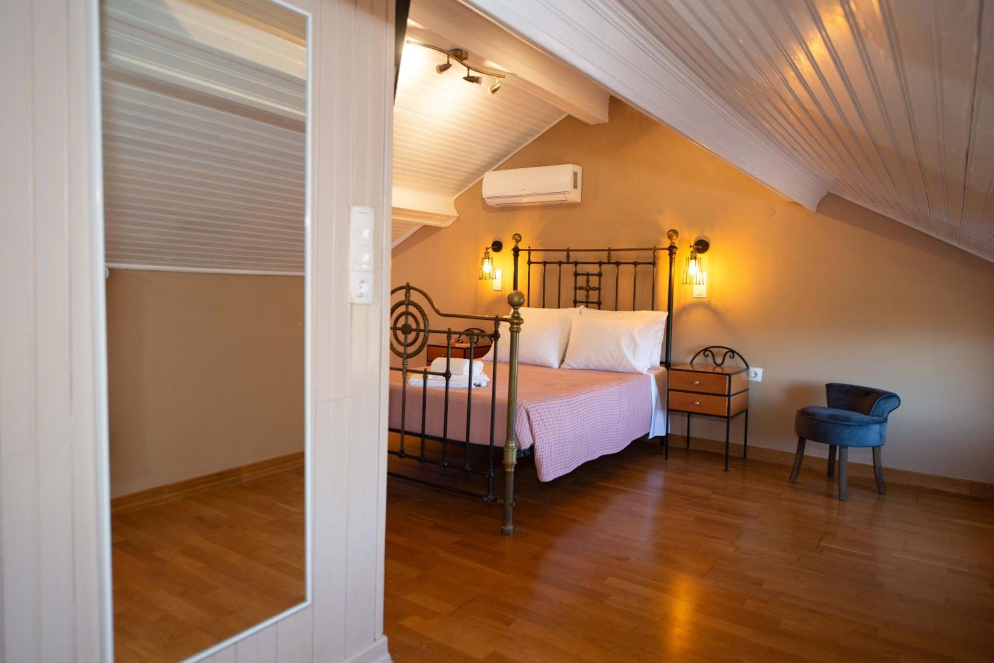 Astrakeri Sea Side Hill Apartment Ngoại thất bức ảnh